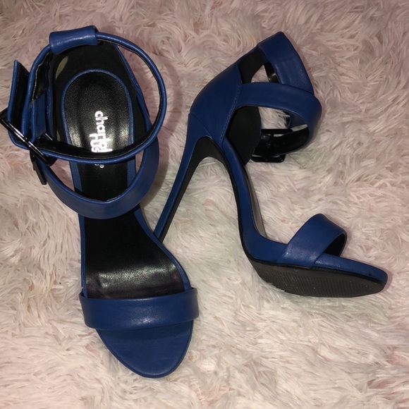 Nice heels - Picture 2 of 15